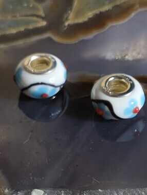New Murano White & Blue Floral and Glass Charm Beads